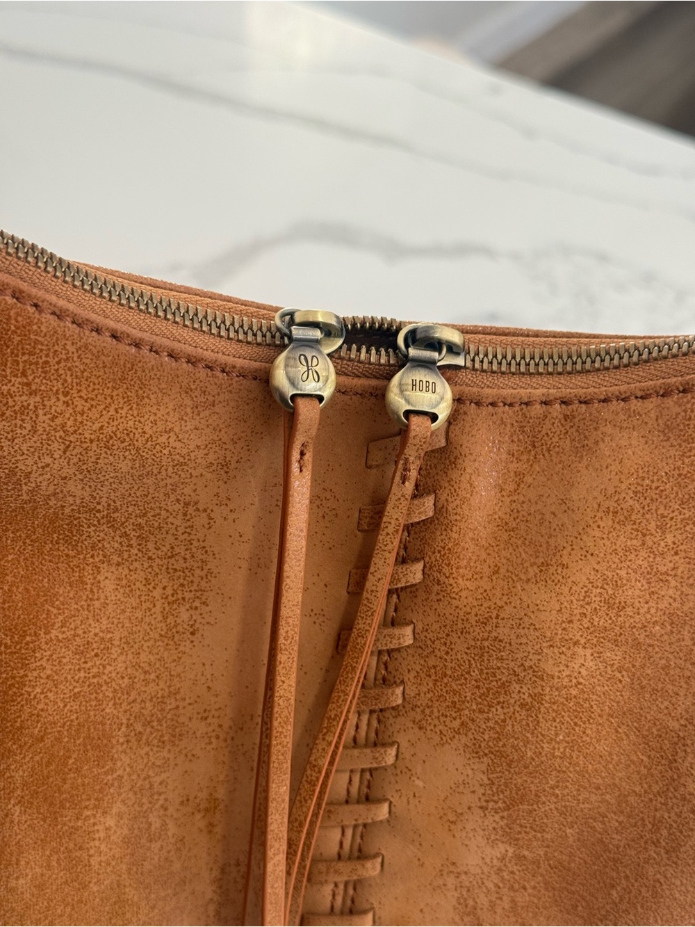 HOBO Merrin Convertible Backpack Whiskey Leather Whipstitch with shimmer - Picture 9 of 16